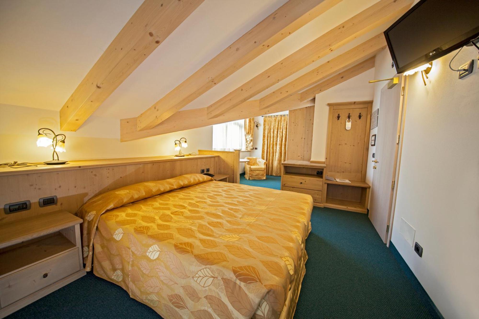 Family Hotel Andes - Only For Family Vigo di Fassa Room photo