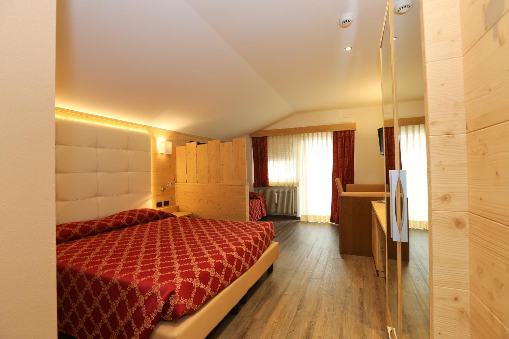 Family Hotel Andes - Only For Family Vigo di Fassa Exterior photo
